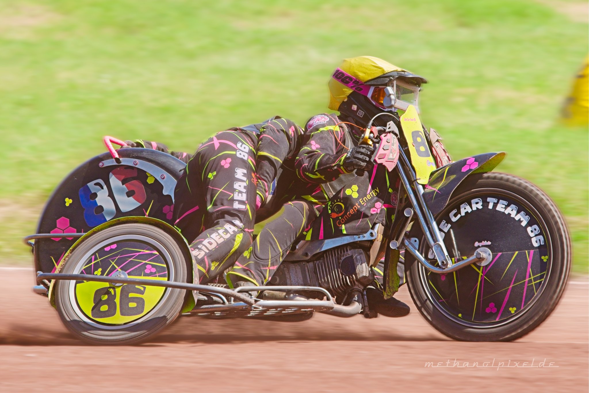 ILCE 7M4   A7400418 2048